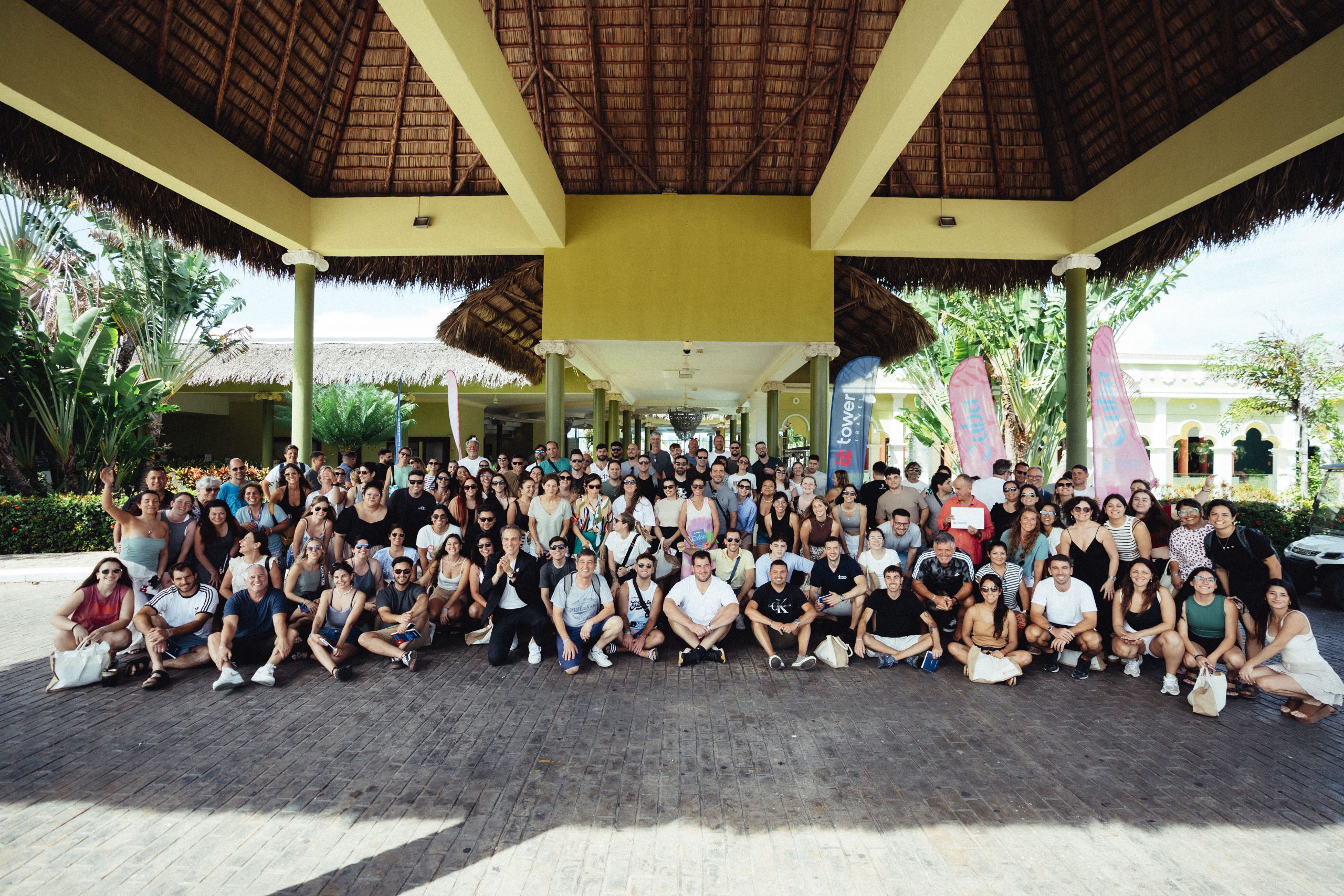 Más de 150 agentes de viajes vivieron una experiencia única en Varadero y La Habana, en octubre de 2025, combinando capacitación, coaching y conexión junto a Tower Travel.